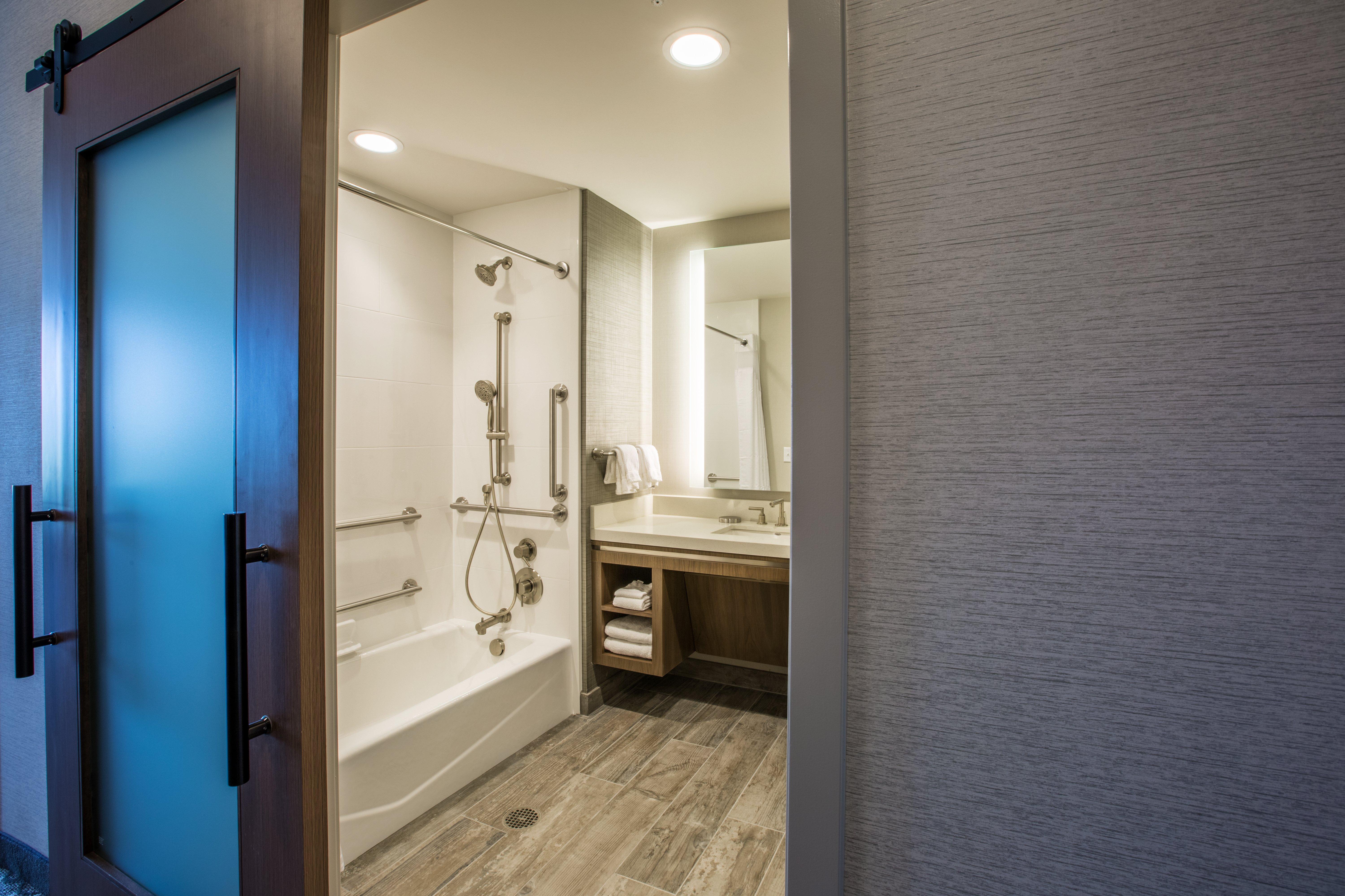 Holiday Inn Portland West - Hillsboro By Ihg Exterior photo