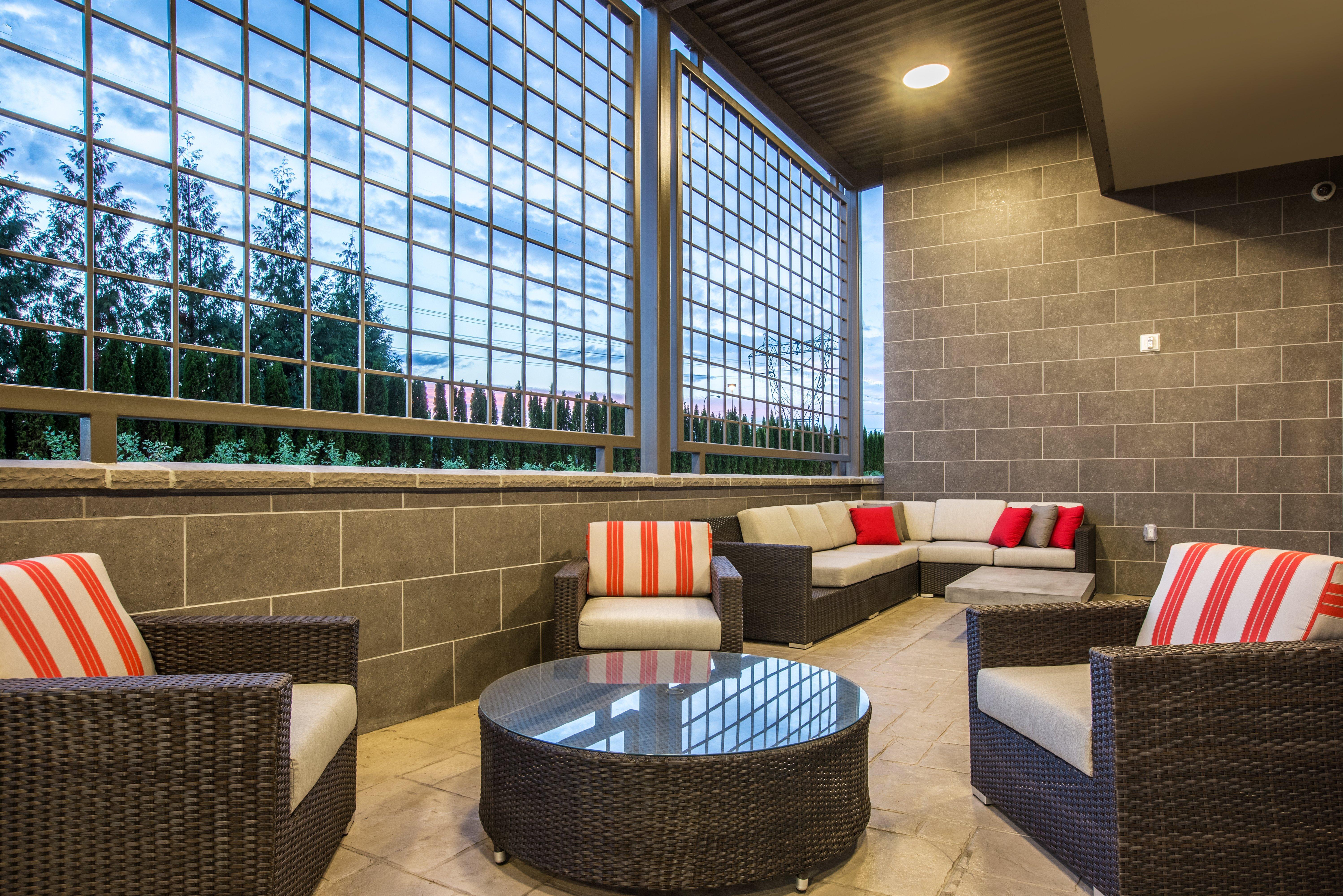 Holiday Inn Portland West - Hillsboro By Ihg Exterior photo