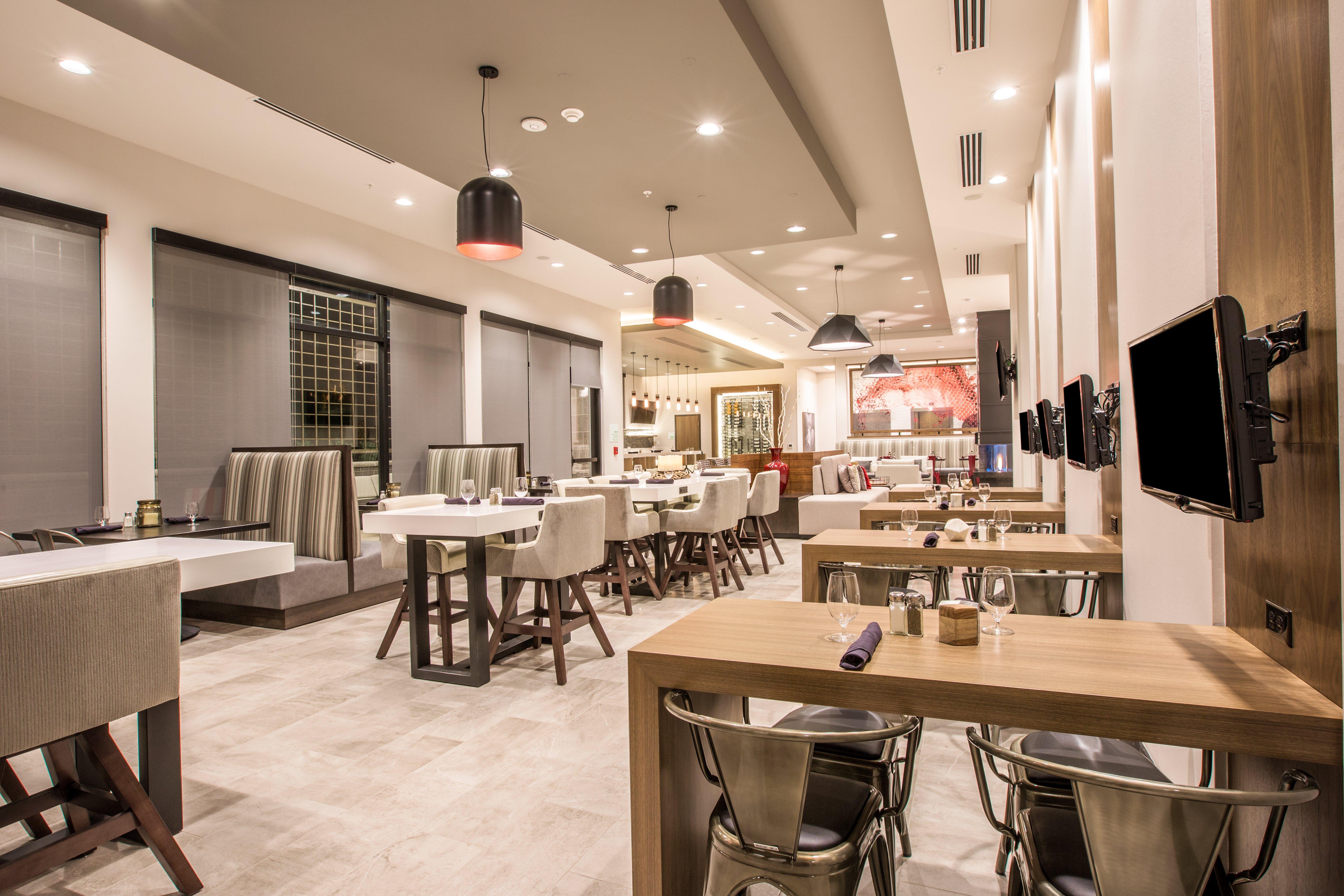 Holiday Inn Portland West - Hillsboro By Ihg Exterior photo