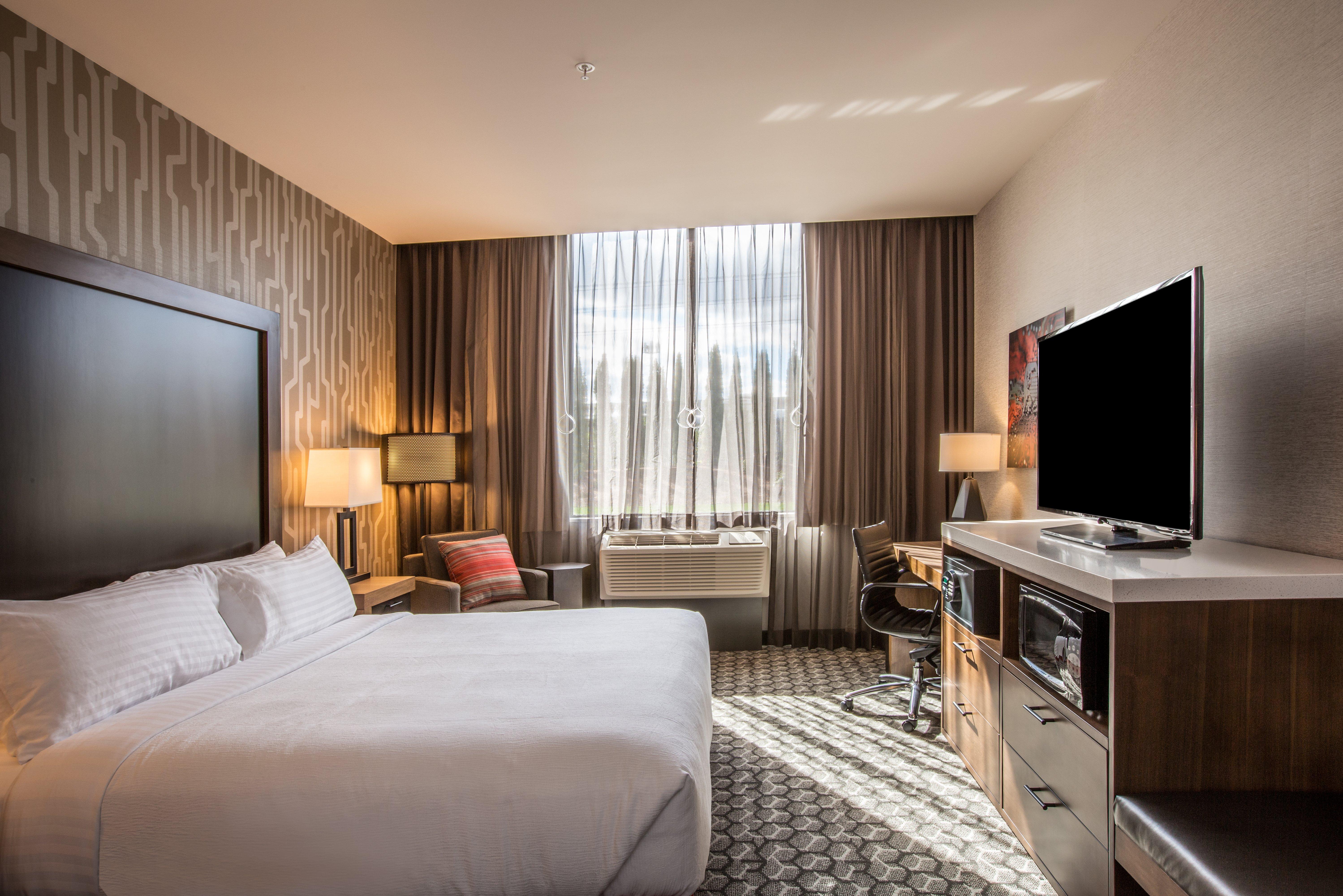 Holiday Inn Portland West - Hillsboro By Ihg Exterior photo