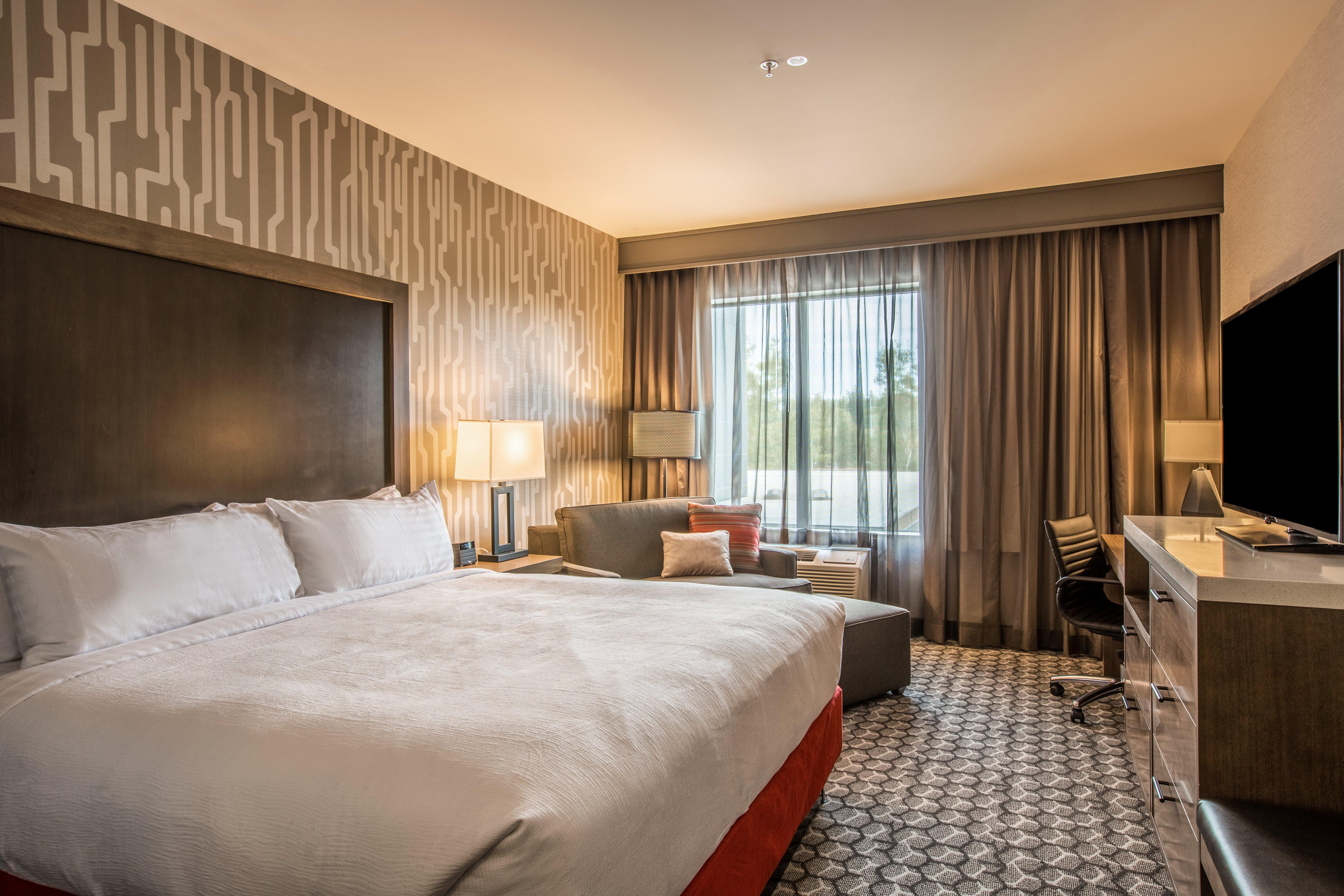 Holiday Inn Portland West - Hillsboro By Ihg Exterior photo